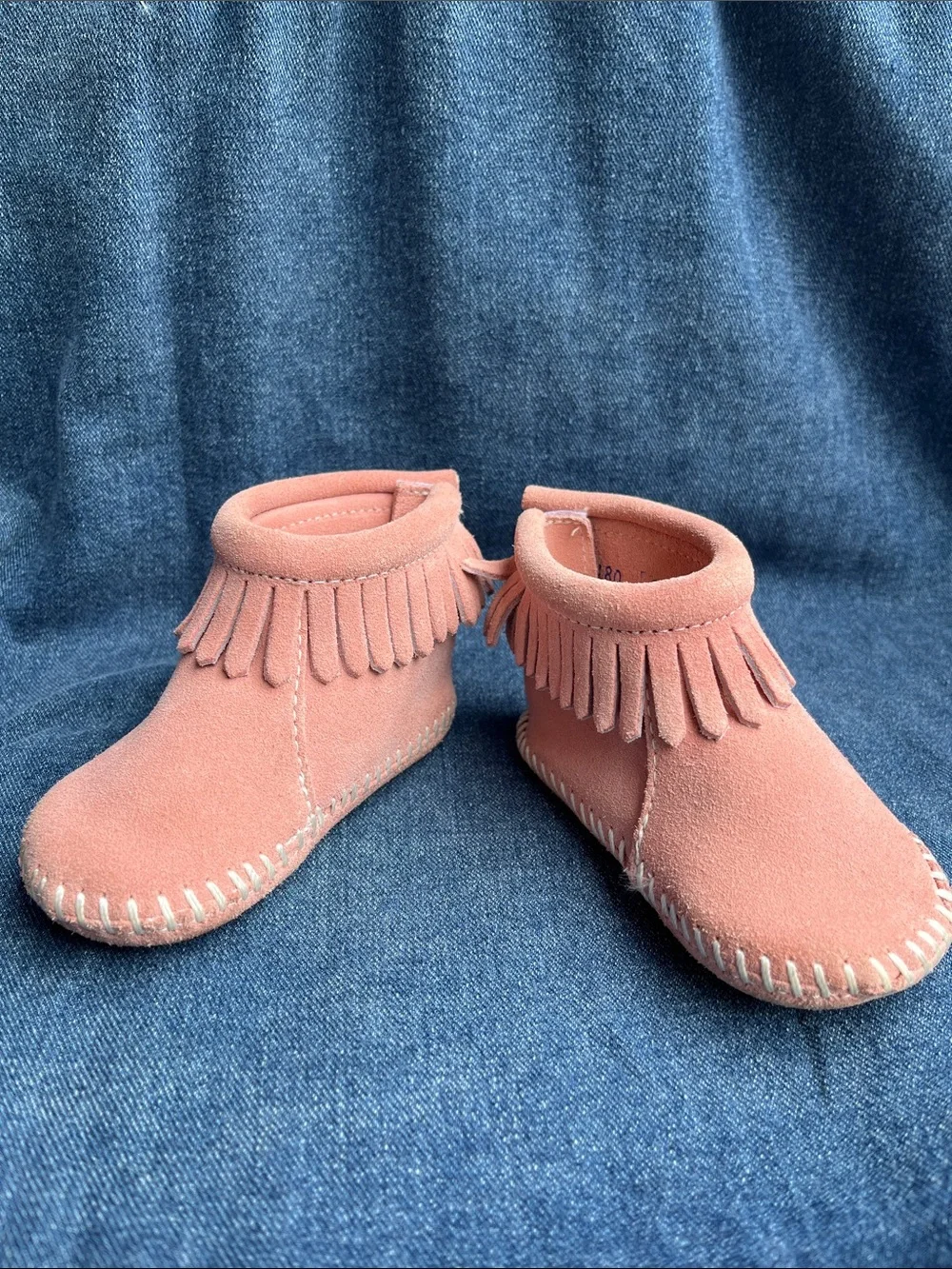 Infant Minnetonka Pink fringe Leather boots size 3